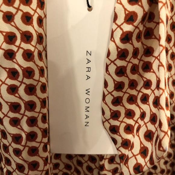 NEW Zara Woman Patterned Tie Neck Blouse Small - Picture 6 of 9